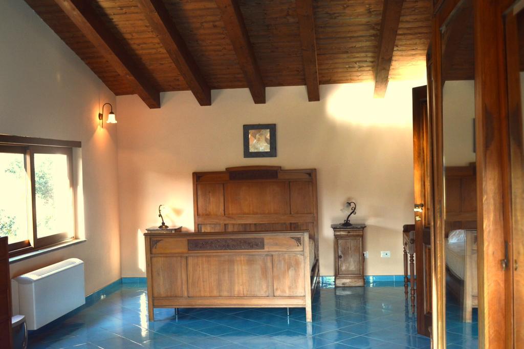 Bed And Breakfast Il Glicine Piedimonte Etneo Exterior photo