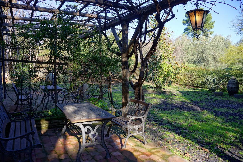 Bed And Breakfast Il Glicine Piedimonte Etneo Exterior photo