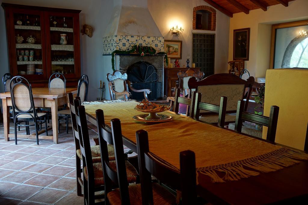 Bed And Breakfast Il Glicine Piedimonte Etneo Exterior photo